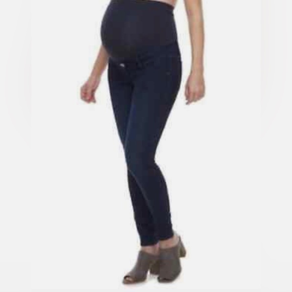 HOST PICK❤️Maternity Comfy, Bootcut Jeans guaranteed to stay put over belly❣️ - Picture 6 of 13